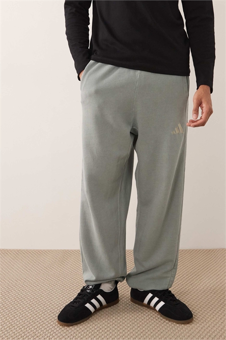 Спортивные штаны adidas Sportswear артикул 149627272