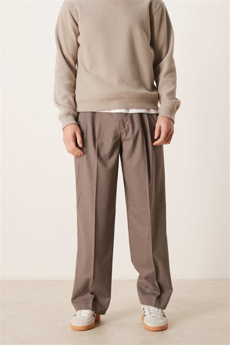 Стильные фланелевые брюки с широкими брючинами артикул 150388711