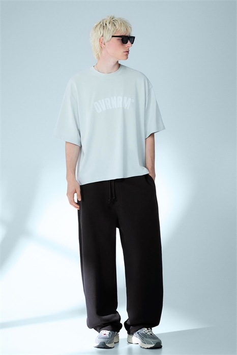 Спортивные штаны свободного кроя артикул 150601449