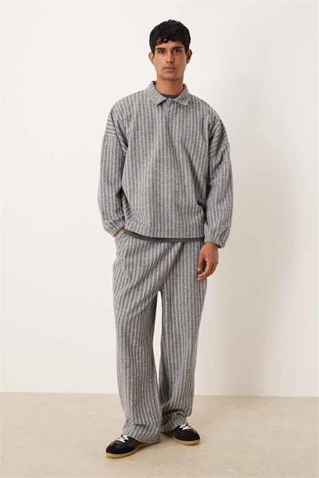 Джоггеры с широкими брючинами из ткани под шерсть co-ord артикул 150080586