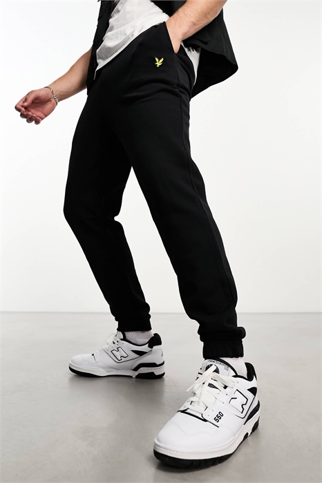 Джоггеры с логотипом в виде значка и зауженным кроем артикул 129368769