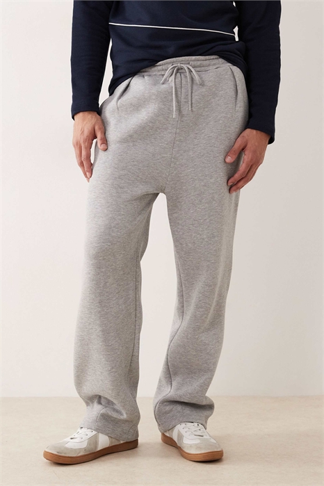 Джоггеры с широкими брючинами и зауженным низом артикул 151859723