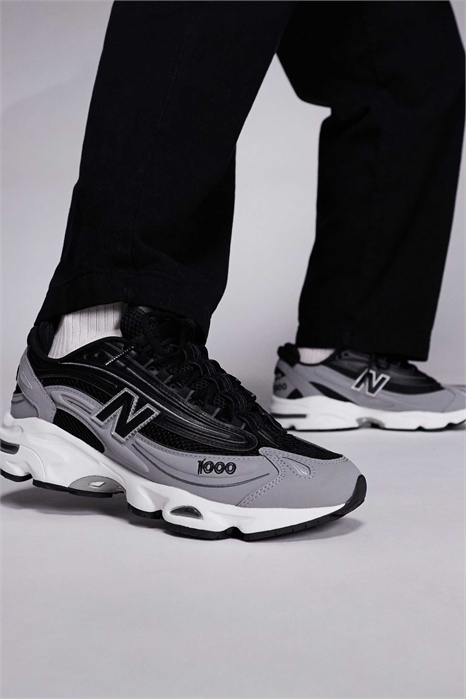 Кроссовки M1000 унисекс артикул 142822496