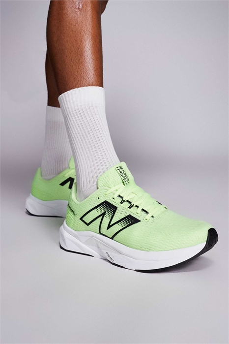 Кроссовки для бега Propel артикул 142823588