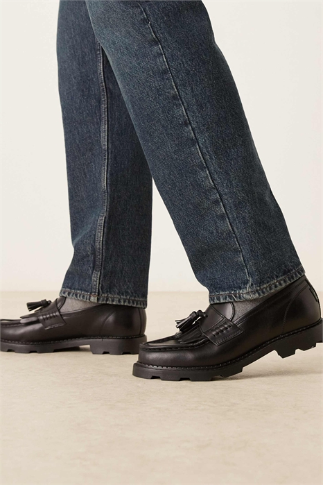 Лоферы с кожаными кисточками из кожей «Помпеи» от Modena артикул 152194421