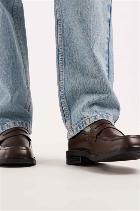 Лоферы с квадратным носком артикул 149732378