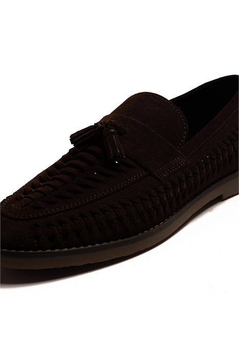 Кожаные лоферы «TIGER» с кисточками — повседневная обувь без шнурков артикул 148271997