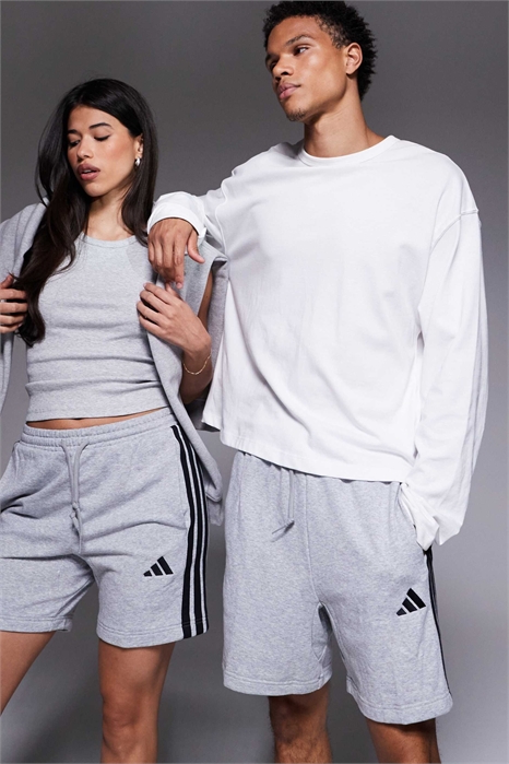 Незаменимые шорты артикул 150081250