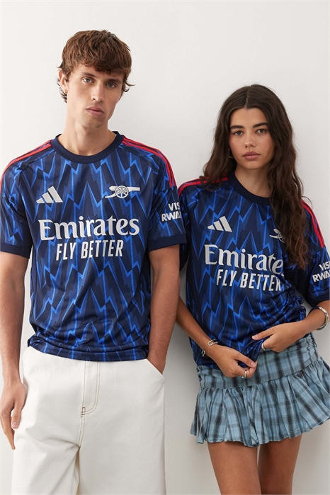 Выездная футболка «Арсенал» от adidas Football сезона 2025/2026 артикул 141244654