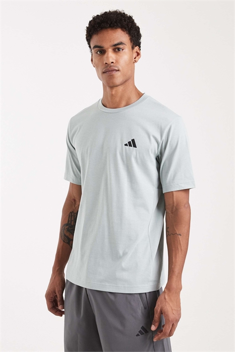 Незаменимый элемент тренировочного гардероба — футболка Feelready артикул 153898401