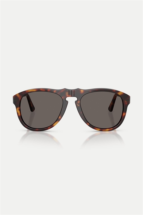 Po0649ne — солнцезащитные очки-пилот в стиле «тотальный блэк» с серыми линзами артикул 154191303