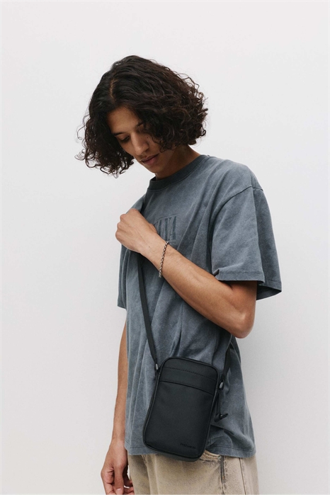 Сумка через плечо Pull&Bear артикул 152234138