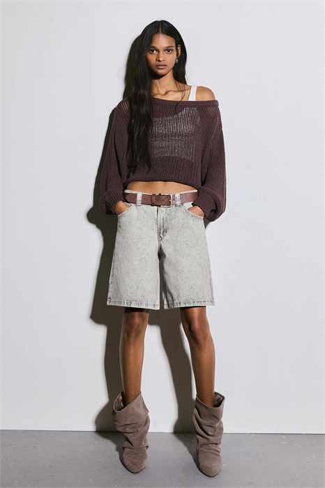 Шорты из джинсовой ткани свободного кроя артикул 156237770