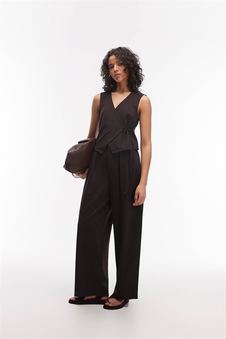 Брюки с широкими брючинами из эластичного твила, с акцентом на шлевках артикул 154010881