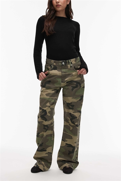 Джинсы свободного кроя с низкой посадкой артикул 154119692