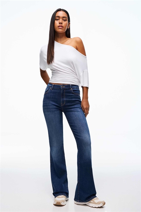 Джинсы клеш артикул 155393086