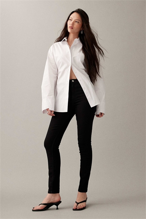 Узкие джинсы артикул 153839723