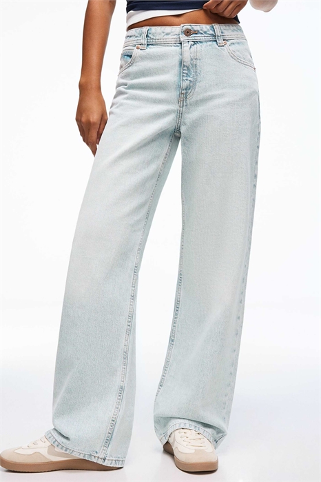 Джинсы-багги артикул 155393166