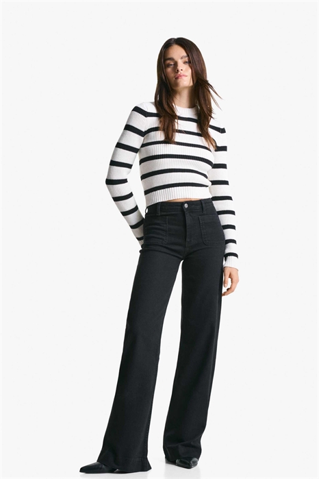 Джинсы без швов с широкими брючинами и карманами артикул 151022744