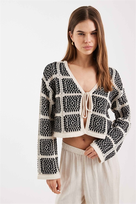 Кардиган с завязками спереди, связанный крючком артикул 155004081