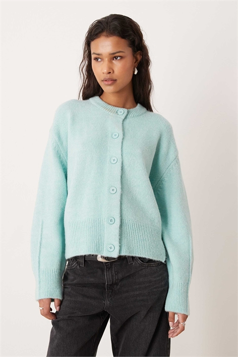 Кардиган прямого кроя с круглым вырезом и боковыми разрезами артикул 153911481