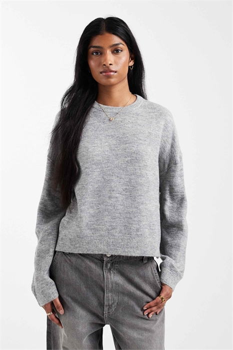 Свободный вязаный свитер артикул 151186898