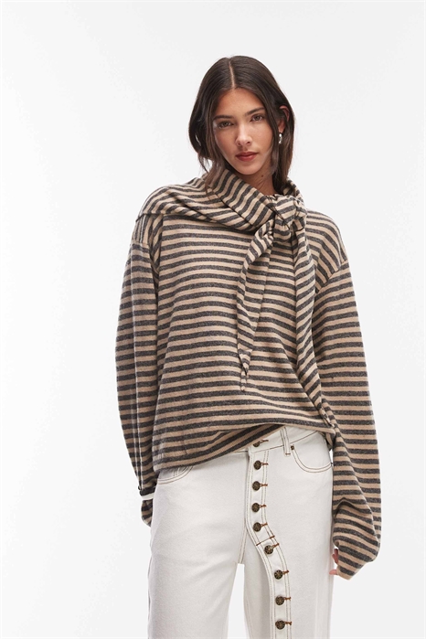 Свитер из шерстяной смеси от Olsen с прямого кроя, длинными рукавами и съемным шарфом артикул 155093695