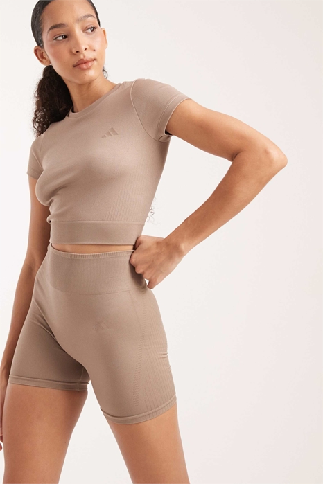 Трикотажные шорты Essentials артикул 153899373