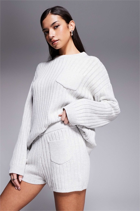 Эксклюзивные микро-шорты с карманами спереди из ребристого трикотажа с высоким содержанием хлопка co-ord артикул 153492487