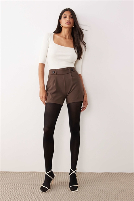 Шорты с декоративными пуговицами артикул 148918208