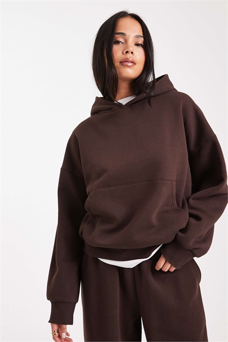 Худи с капюшоном и широкими рукавами артикул 147018367