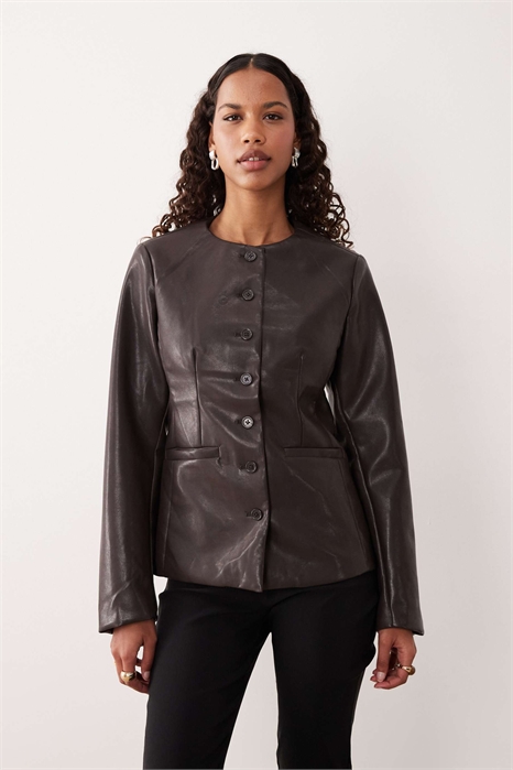 Топ-блейзер из формованного полиуретана артикул 152000089