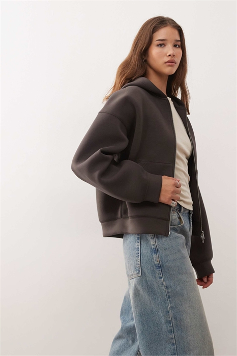 Алая толстовка оверсайз на молнии с капюшоном артикул 151780135