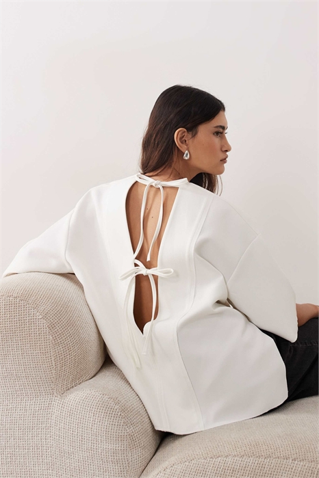 Топ с прямоугольным кроем и завязками сзади артикул 144437998