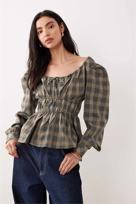 Блузка с длинными рукавами и сборками на талии артикул 151737159