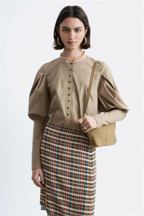 Рубашка свободного кроя с пуговицами артикул 155173547