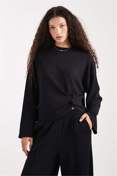 Свитшот с мягким на ощупь фасоном «купро твист» спереди артикул 148925368