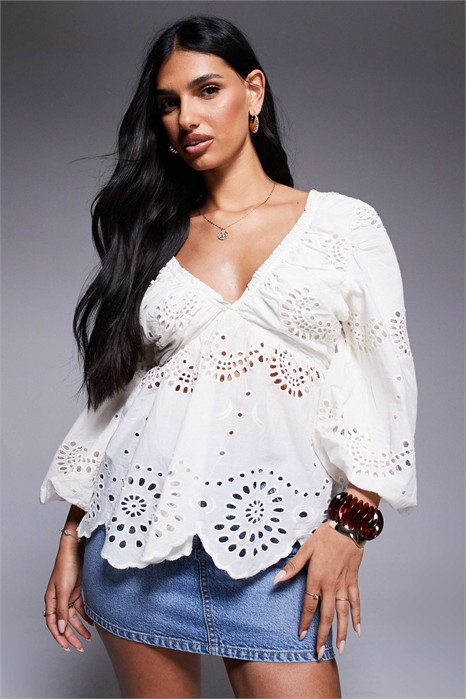 Вышитая блузка артикул 141531154