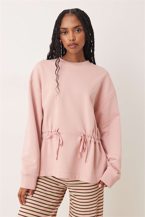 Толстовка с рюшами и бантиком артикул 148293130