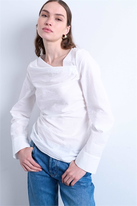 Топ с драпированным вырезом и длинными рукавами артикул 148066377