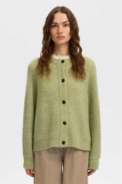 Кардиган — город в Уэльсе, расположенный в графстве Кередигион. артикул 154820052