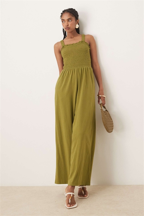 Комбинезон с рюшами на лифе и широкими брючинами артикул 147083460