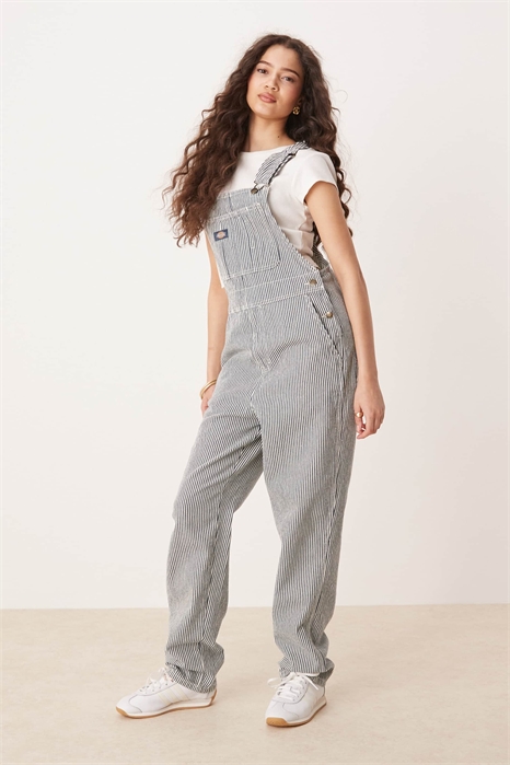 Классические джинсовые комбинезоны с полосками из гикори артикул 140703051