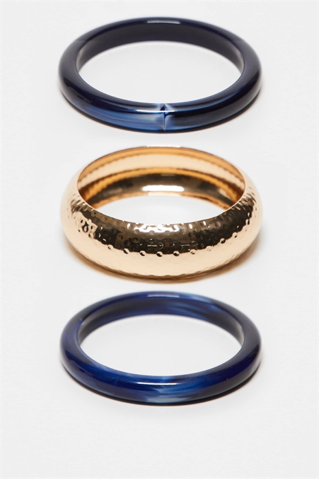 Набор из 3 браслетов с элементами из темно-синей смолы артикул 141640924
