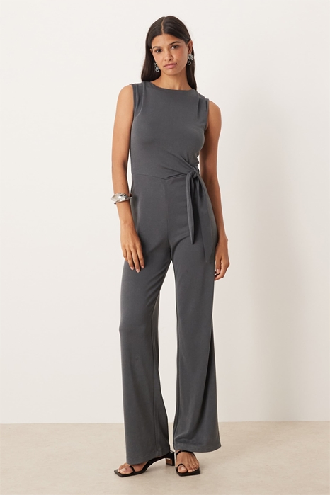Комбинезон без рукавов с завязкой на талии артикул 150500313