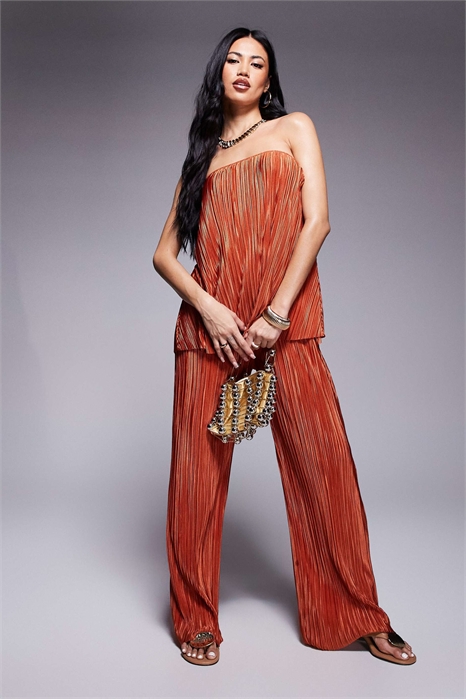 Комбинезон с плиссированным бандо-верхом артикул 148782564