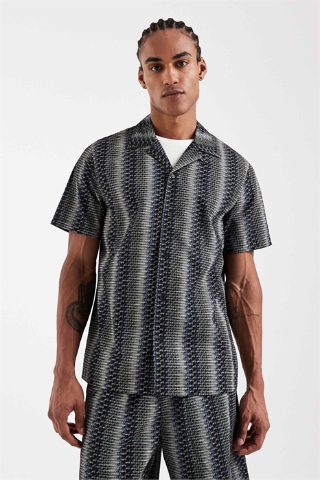 Рубашка с воротником-стойкой и короткими рукавами co-ord артикул 154147645