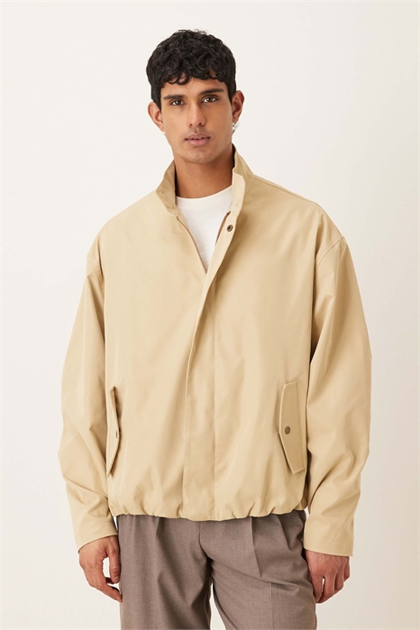 Куртка с воротником-воронкой свободного кроя артикул 153749266