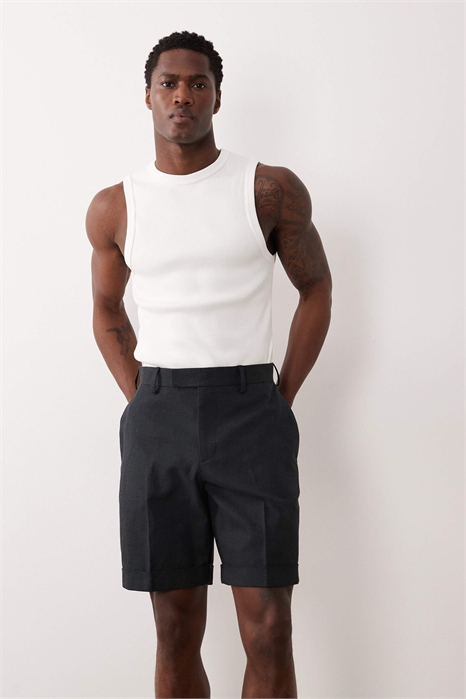 Шорты из ткани с высоким содержанием льна, классический крой артикул 153144821