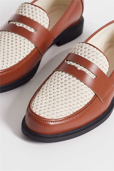 Двухцветные лоферы с элементами из рафии артикул 154053751